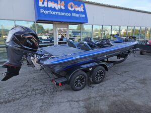 2026 PHOENIX 819 ZXL