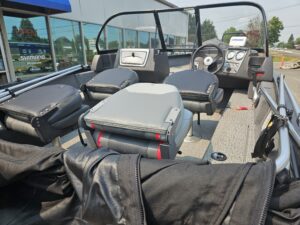 2024 TRACKER V16 PRO GUIDE WT