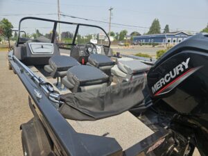 2024 TRACKER V16 PRO GUIDE WT