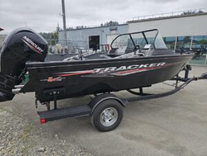 2023 TRACKER PRO GUIDE V175 WT